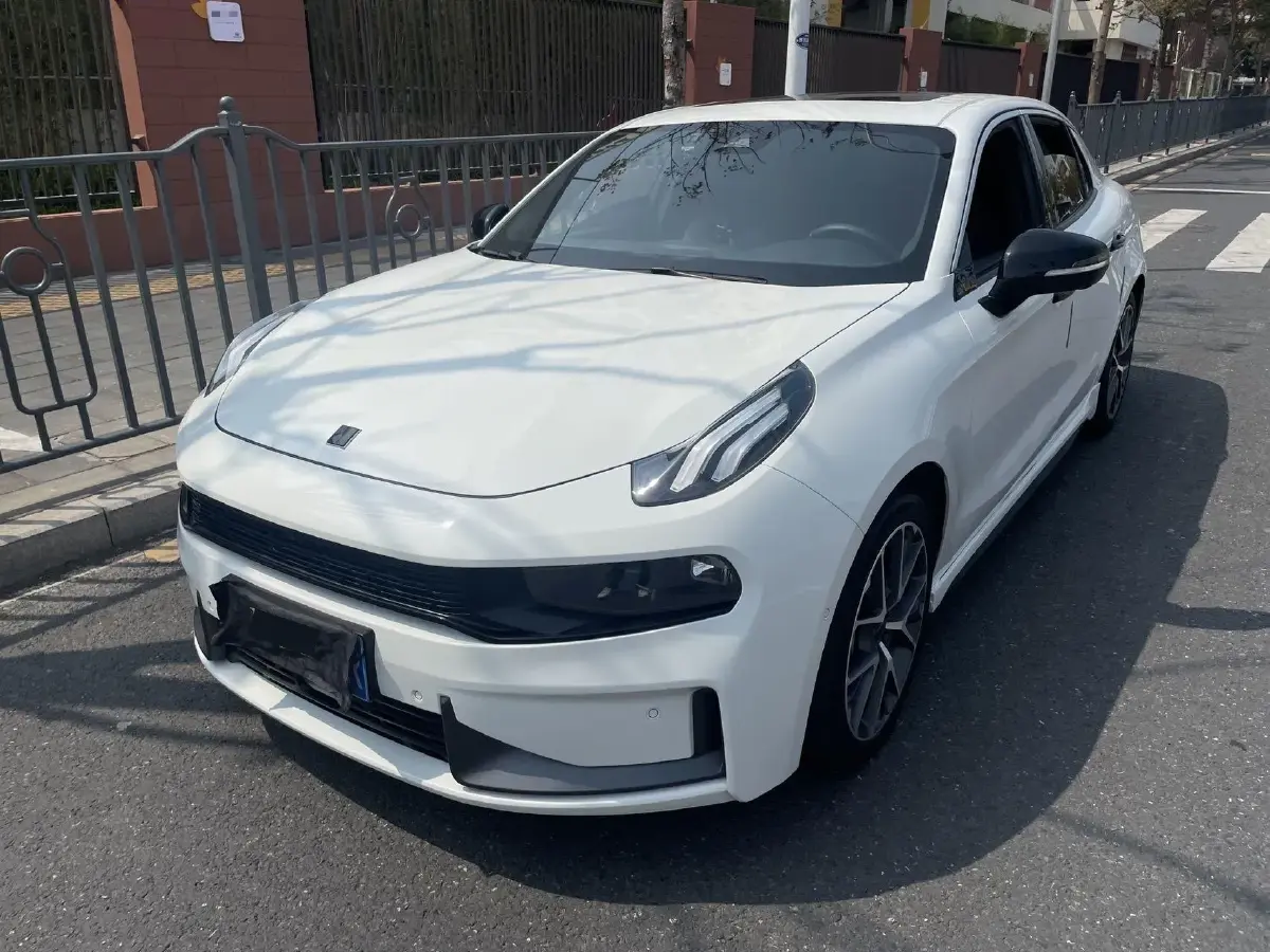 2021 LYNK&CO 03 2.0T 190HP L4 6AT