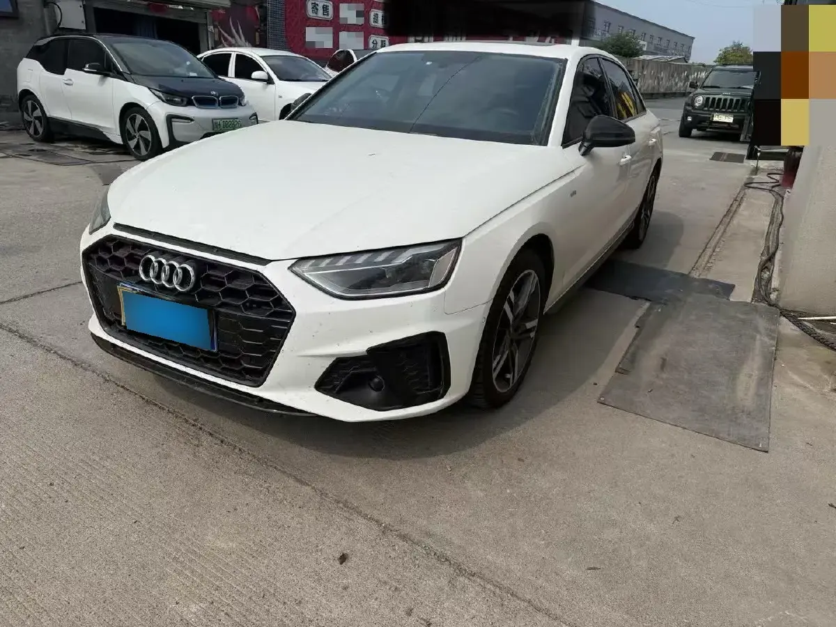 2023 Audi A4L 2.0T 190HP L4 7DCT