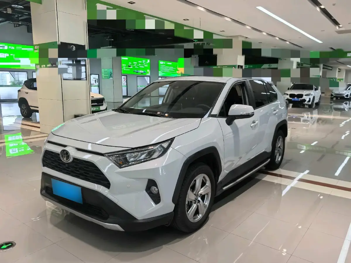 2020 Toyota RAV4 2.0L 171HP L4 CVT