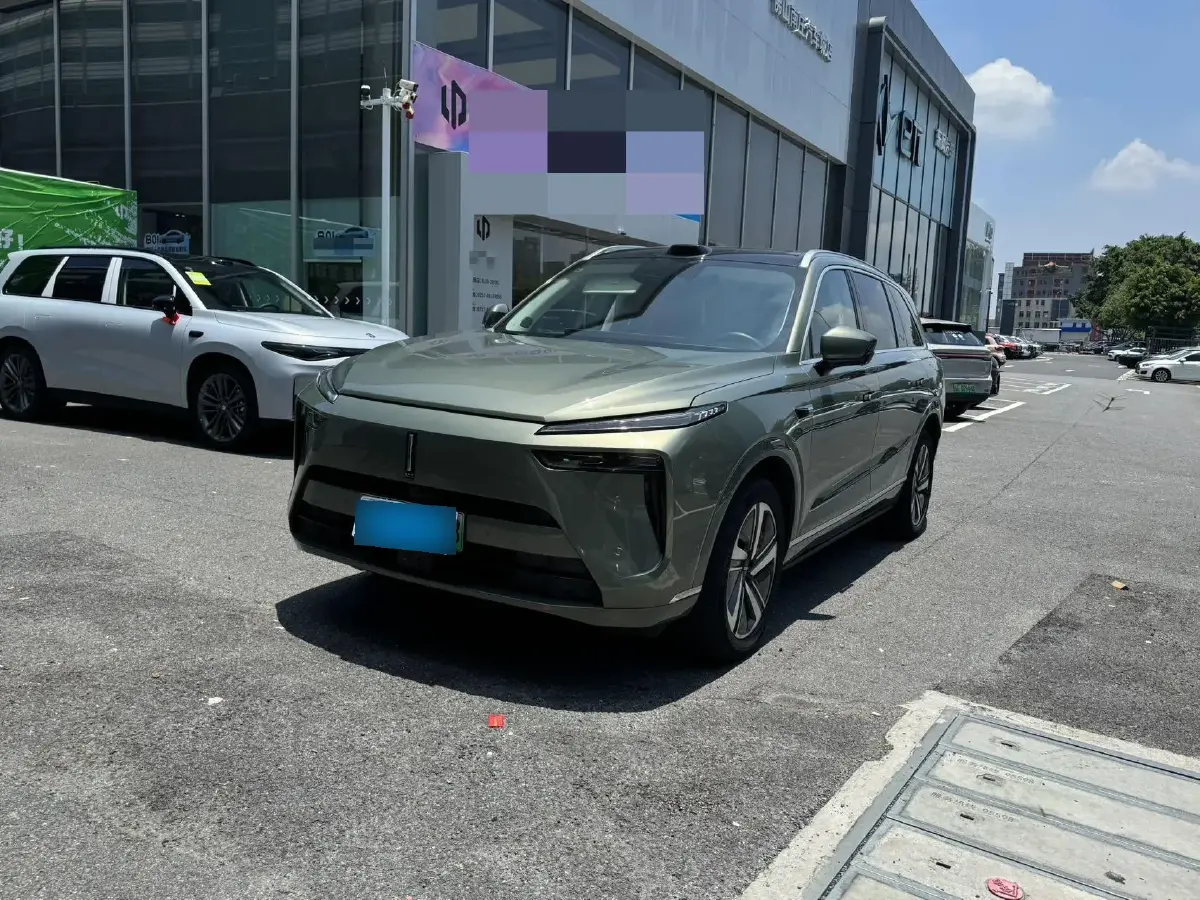 2025 WEY BlueMountain 1.5T 170HP L4 4DHT PHEV 52.3KWH