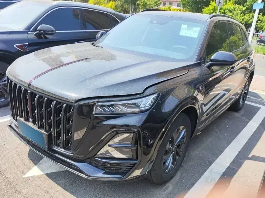 2023 HongQi HS5 2.0T 252HP L4 8AT