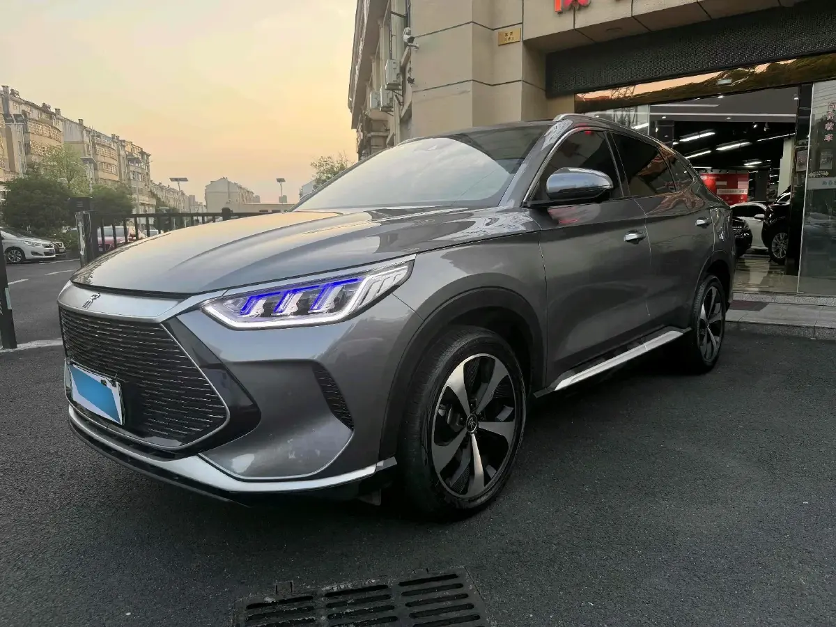 2022 BYD Song Pro 1.5L 110HP L4 E-CVT PHEV 18.3KWH