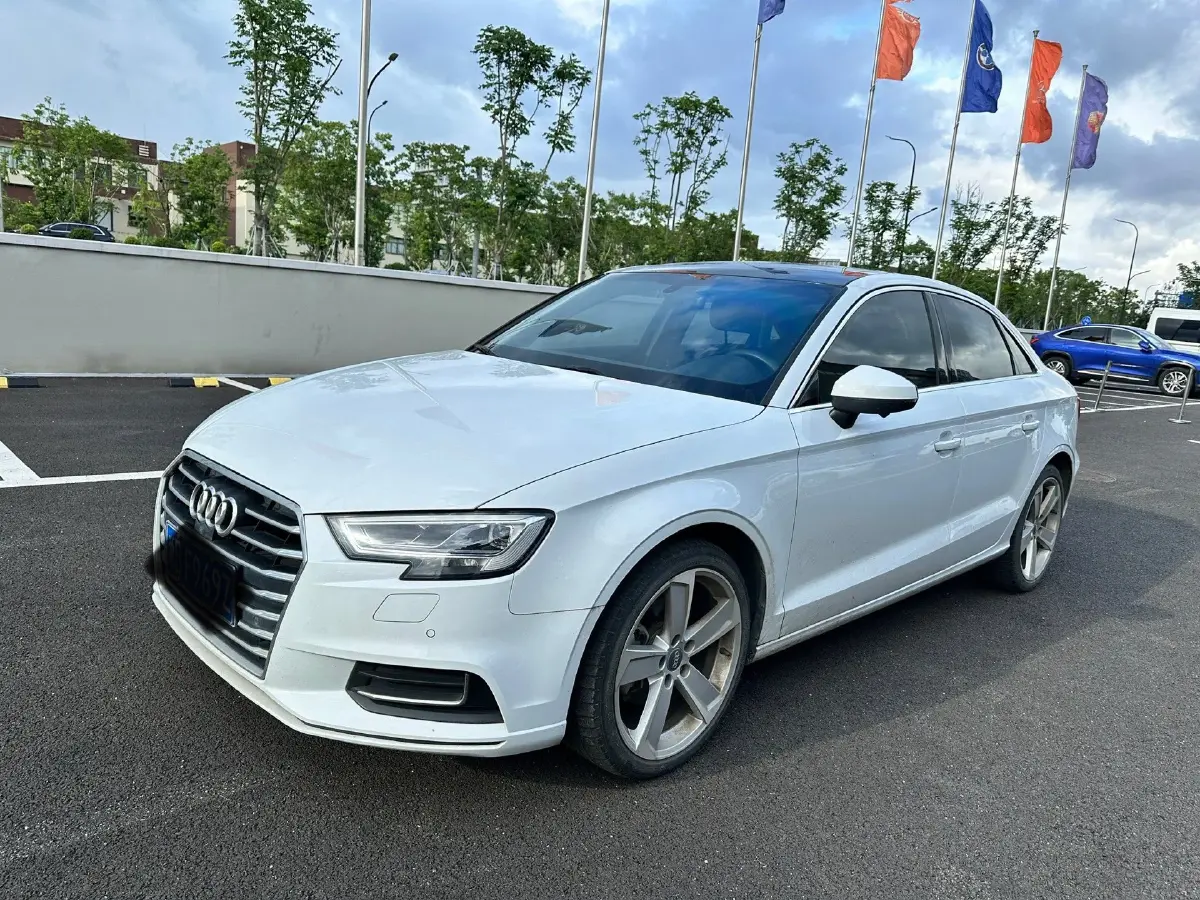 2020 Audi A3 2.0T 190HP L4 7DCT