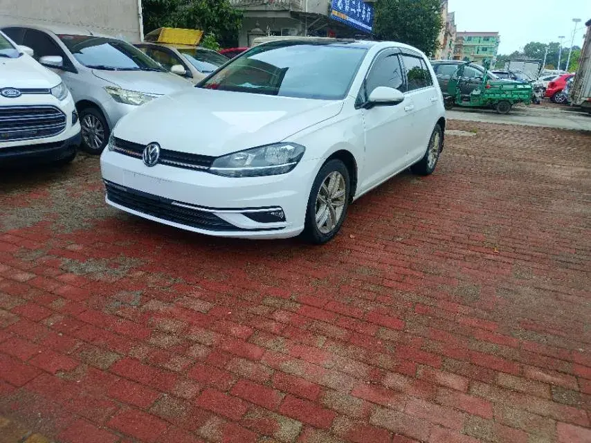 2018 Volkswagen Golf 1.4T 131HP L4 7DCT