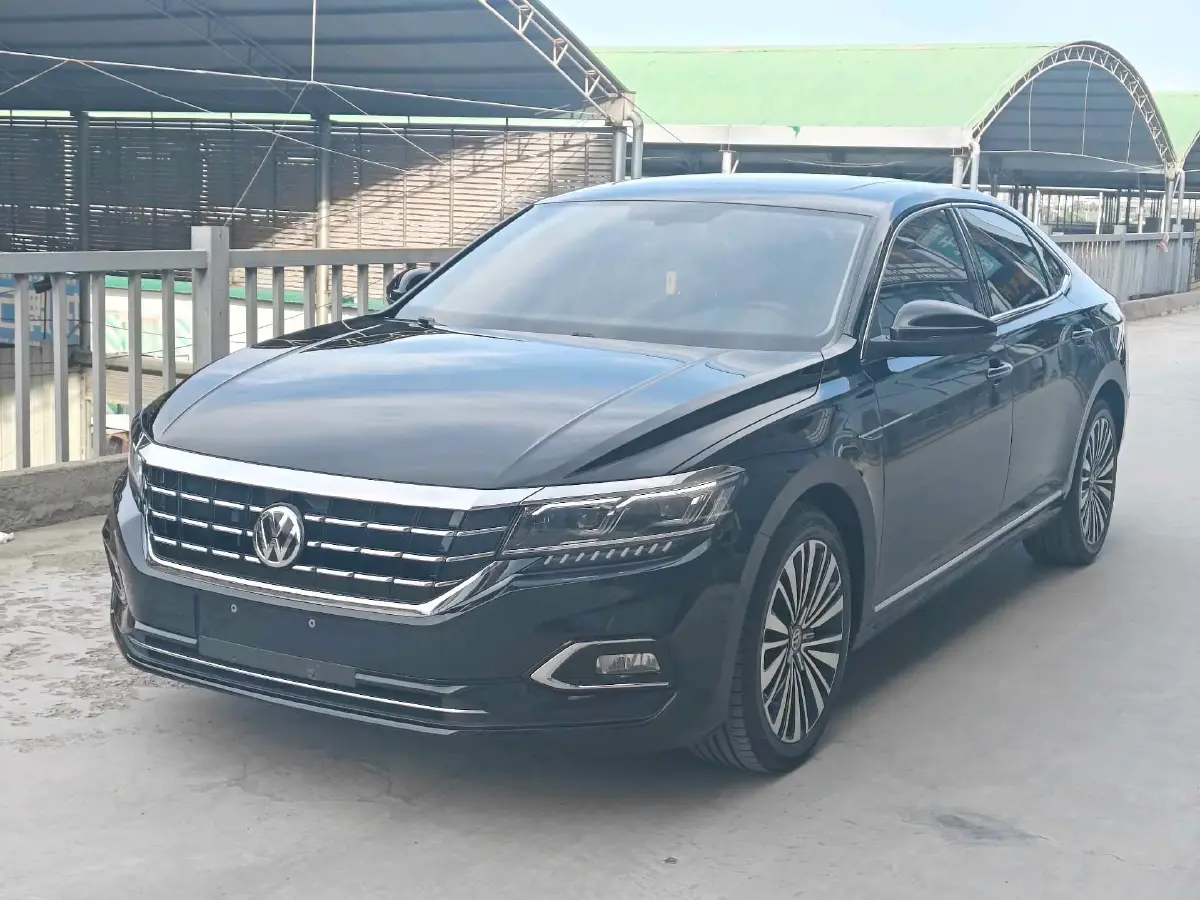 2020 Volkswagen Passat 2.0T 186HP L4 7DCT