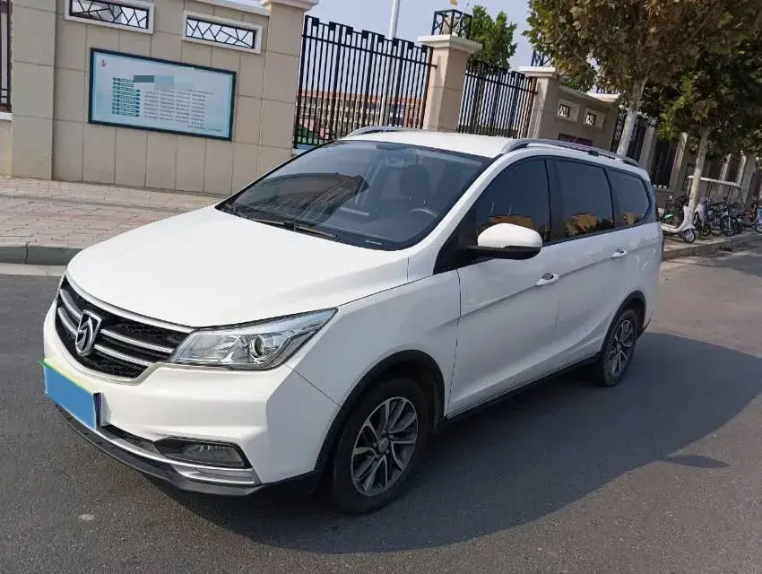 2019 BaoJun 730 1.5T 150HP L4 6DCT