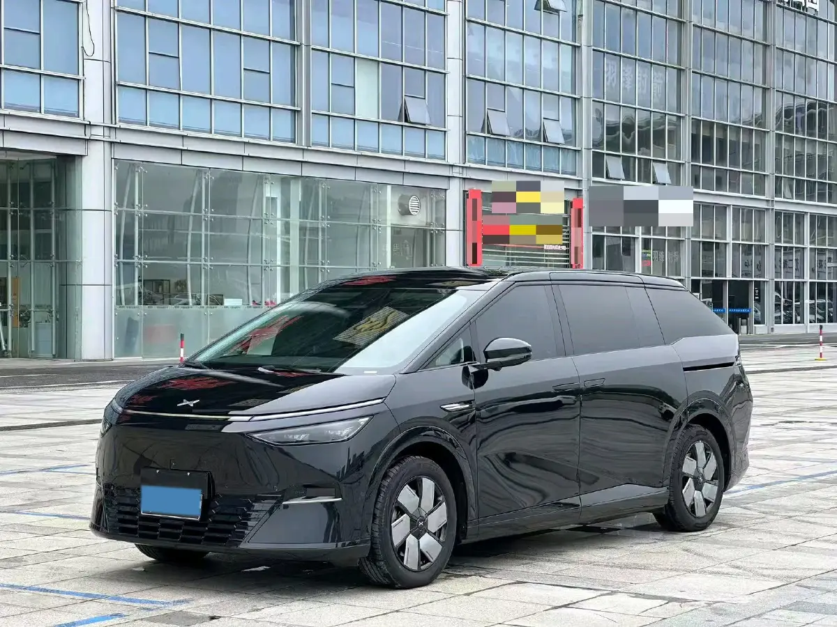 2024 Xpeng X9 BEV 101.5KWH