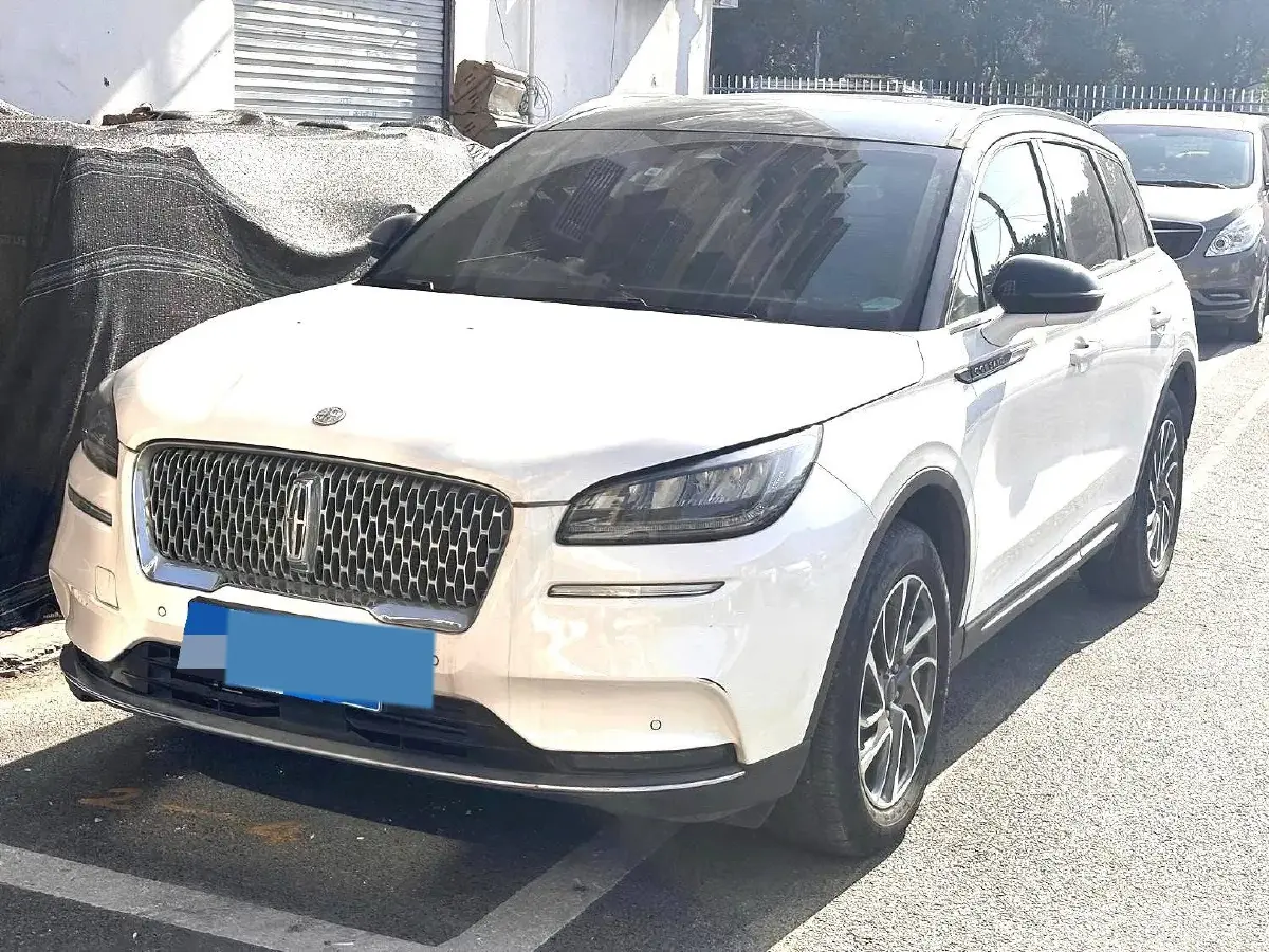 2020 Lincoln Corsair 2.0T 245HP L4 8AT