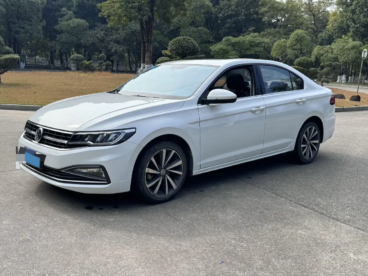 2019 Volkswagen Bora 1.5L 116HP L4 6AT