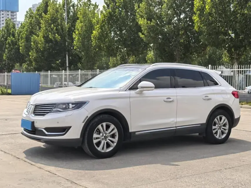 2018 Lincoln MKX 2.0T 253HP L4 6AT