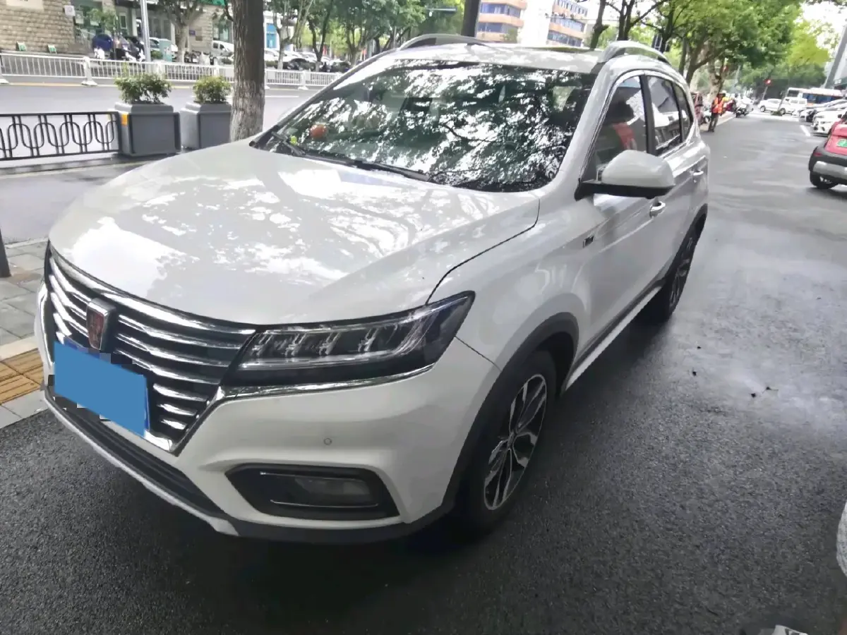 2018 Roewe RX5 2.0T 220HP L4 6DCT