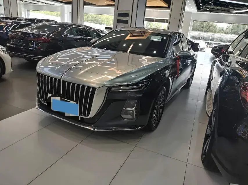 2023 HongQi H5 2.0T 224HP L4 8AT