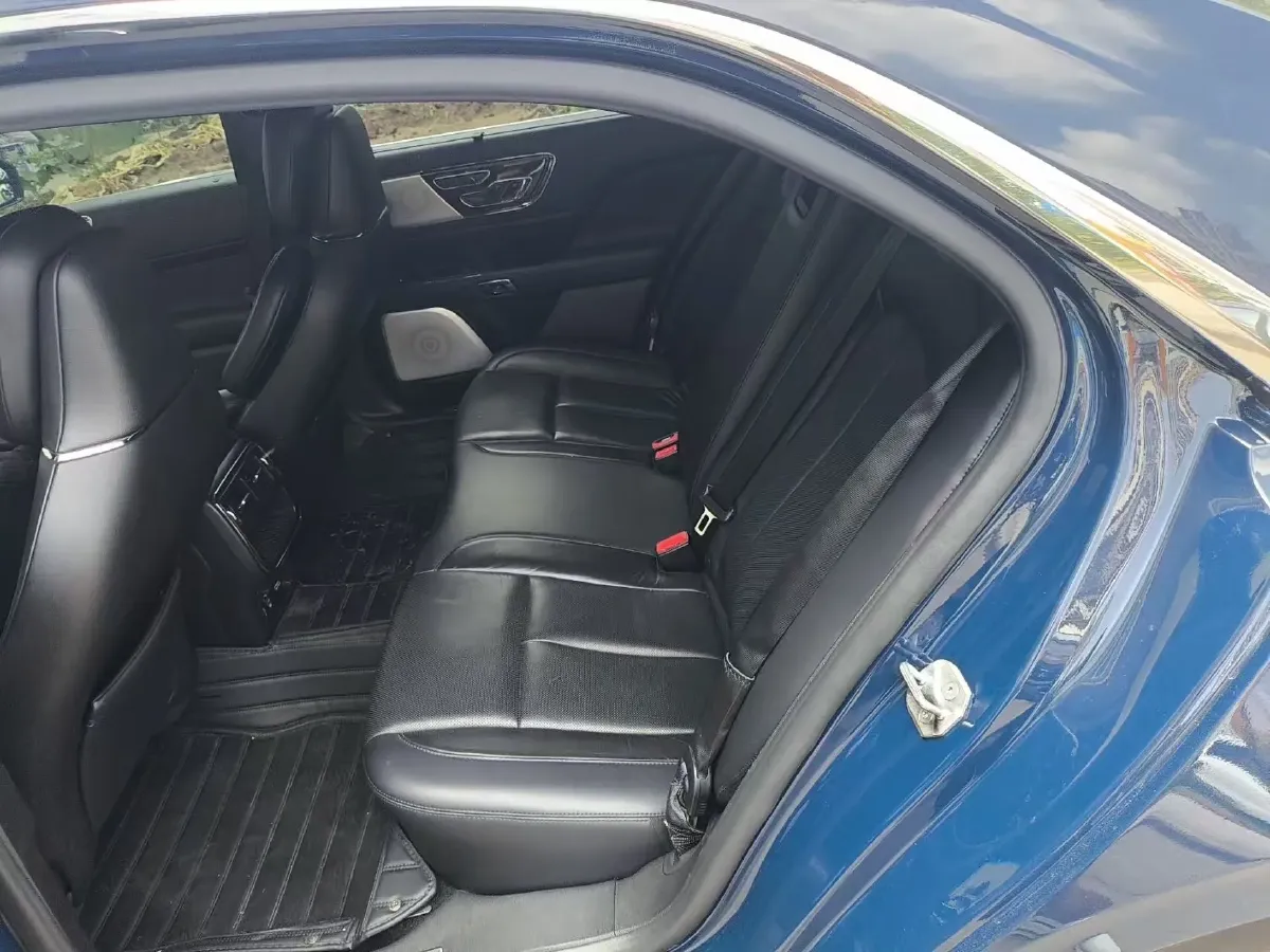 2018 Lincoln Continental 3.0T 378HP V6 6AT,autocango,china used car exporter,china ev exporter,chinese used car exporter,chinese used ev exporter