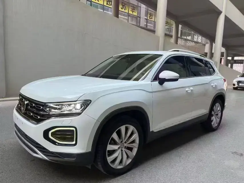 2019 Volkswagen Tayron 2.0T 186HP L4 7DCT