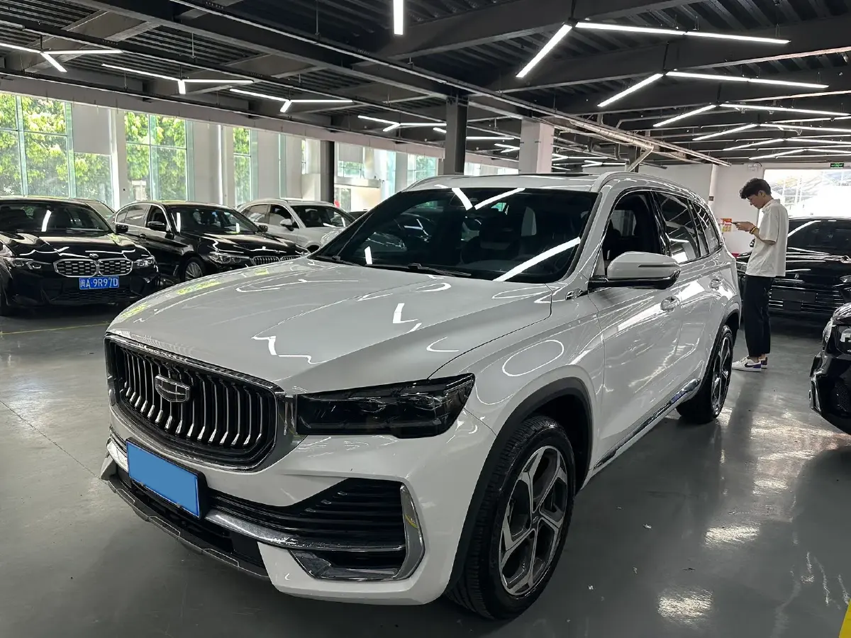 2021 Geely Monjaro 2.0T 218HP L4 7DCT