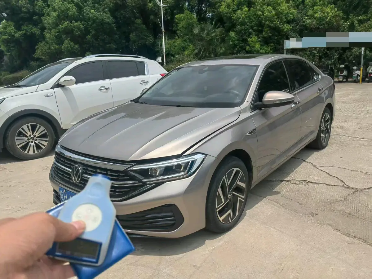 2023 Volkswagen Sagitar 1.4T 150HP L4 7DCT