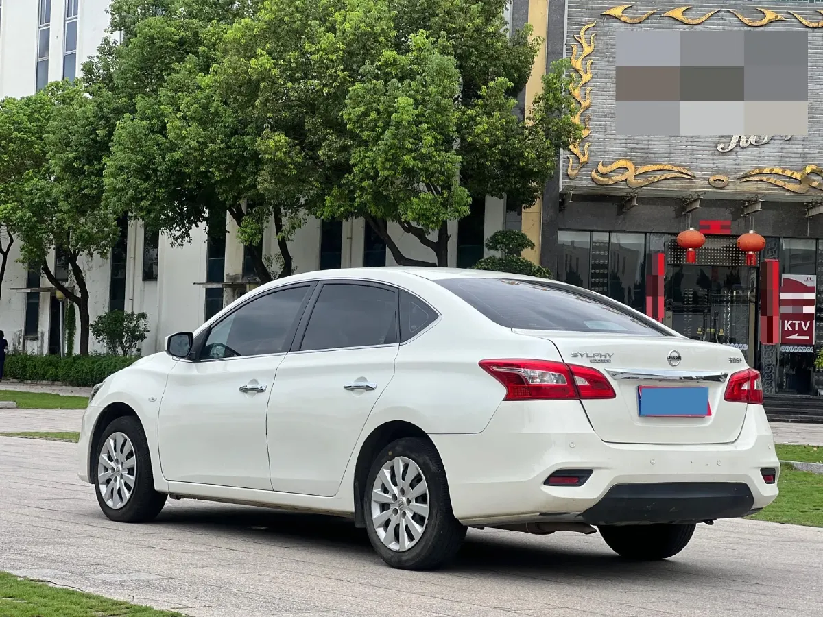 2022 Nissan Sylphy 1.6L 122HP L4 5MT,autocango,china used car exporter,china ev exporter,chinese used car exporter,chinese used ev exporter