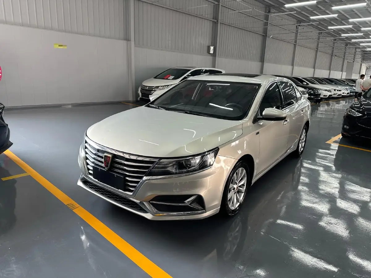 2017 Roewe i6 1.0T 125HP L3 2AT PHEV