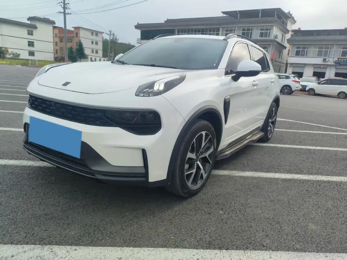 2022 LYNK&CO 01 EM-P 1.5T 180HP L3 7DCT PHEV 17.7KWH 2022 LYNK&CO 01 EM-P 1.5T 180HP L3 7DCT PHEV 17.7KWH