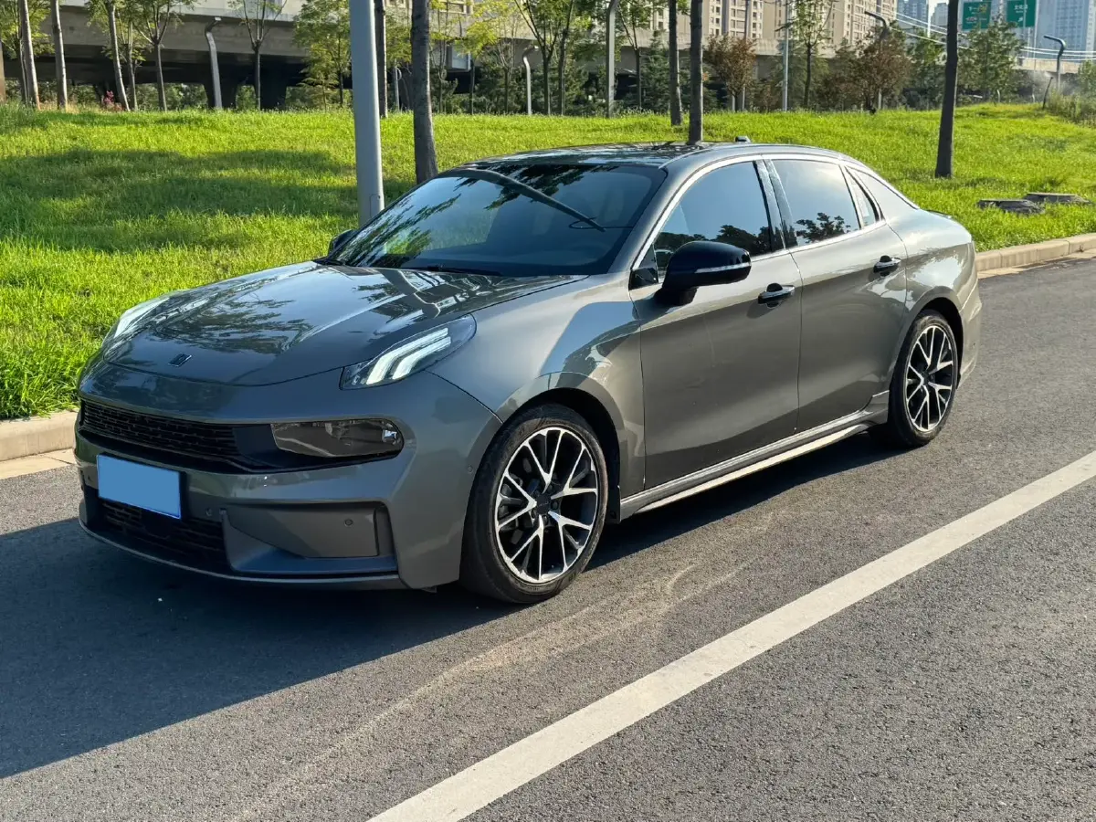 2022 LYNK&CO 03 2.0T 190HP L4 7DCT