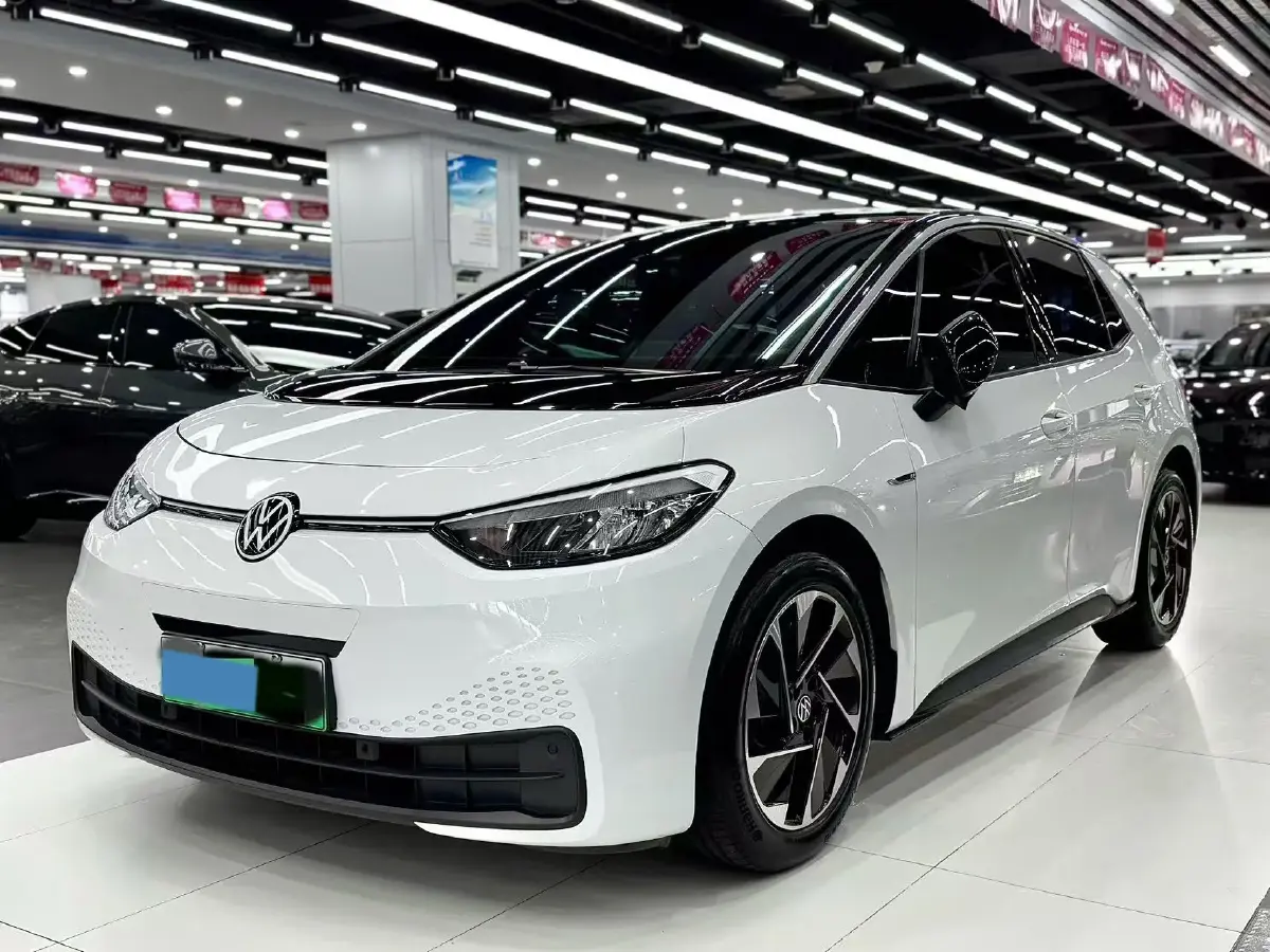 2024 Volkswagen ID.3 BEV 52.8KWH