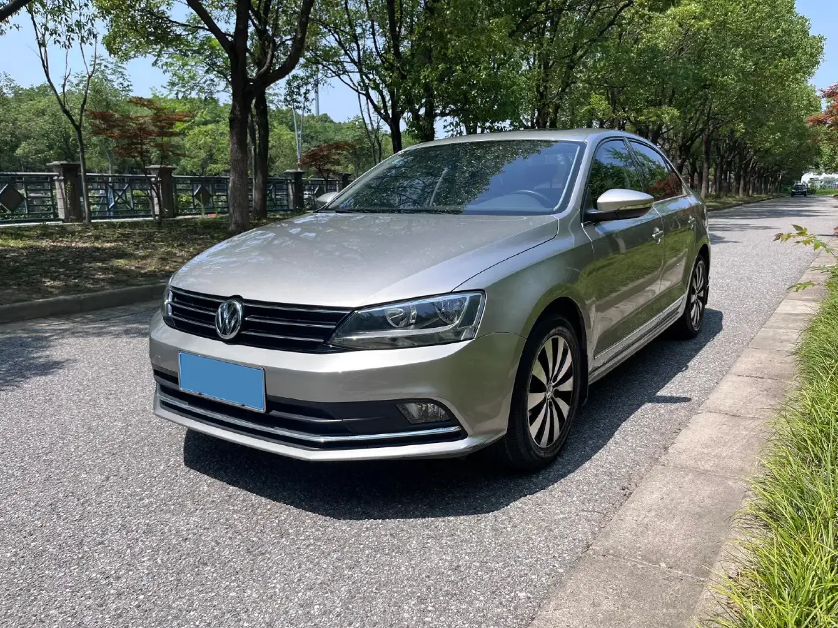 2018 Volkswagen Sagitar 1.6L 110HP L4 6AT
