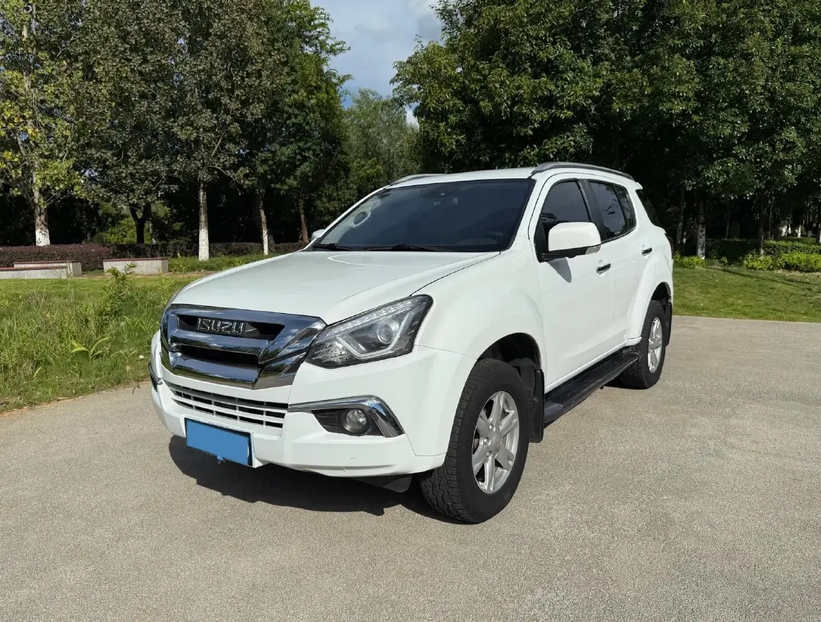 2018 Isuzu Mu-X 3.0T 177HP L4 6AT