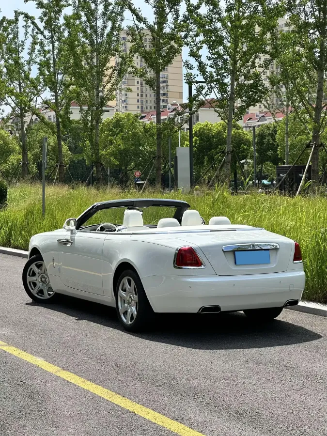 2018 Rolls-Royce Dawn 6.6T 571HP V12 8AT,autocango,china used car exporter,china ev exporter,chinese used car exporter,chinese used ev exporter