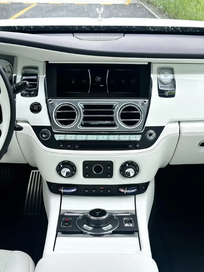 2018 Rolls-Royce Dawn 6.6T 571HP V12 8AT,autocango,china used car exporter,china ev exporter,chinese used car exporter,chinese used ev exporter