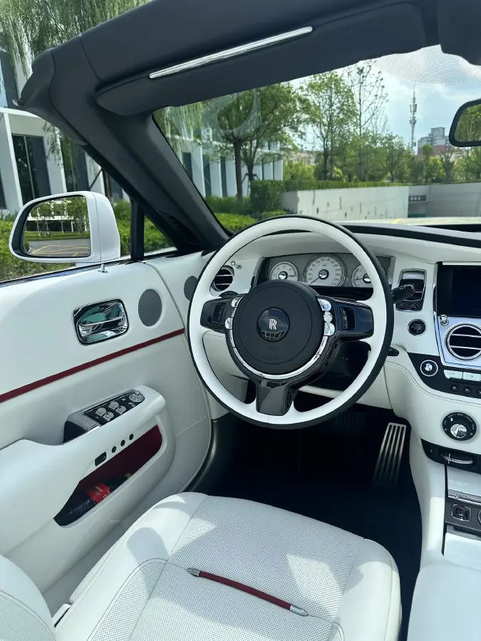 2018 Rolls-Royce Dawn 6.6T 571HP V12 8AT,autocango,china used car exporter,china ev exporter,chinese used car exporter,chinese used ev exporter