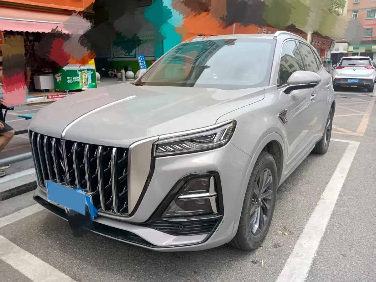 2023 HongQi HS5 2.0T 252HP L4 8AT