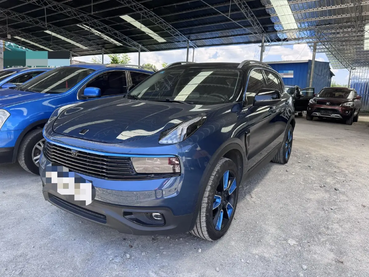 2019 LYNK&CO 01 2.0T 190HP L4 6AT
