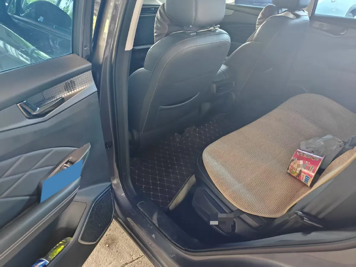 2023 KaiYi KunLun 1.6T 197HP L4 7DCT,autocango,china used car exporter,china ev exporter,chinese used car exporter,chinese used ev exporter