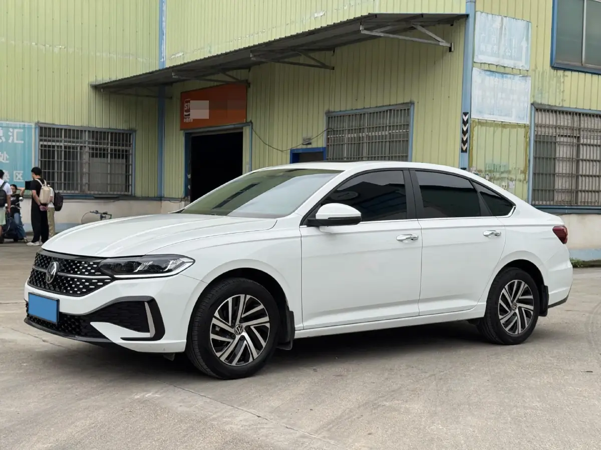 2024 Volkswagen Lavida 1.5L 110HP L4 6AT