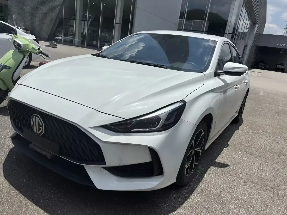 2021 MG 5 1.5L 120HP L4 5MT
