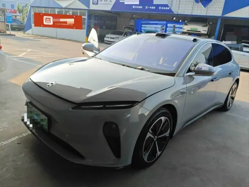 2024 NIO ET5T BEV 75KWH