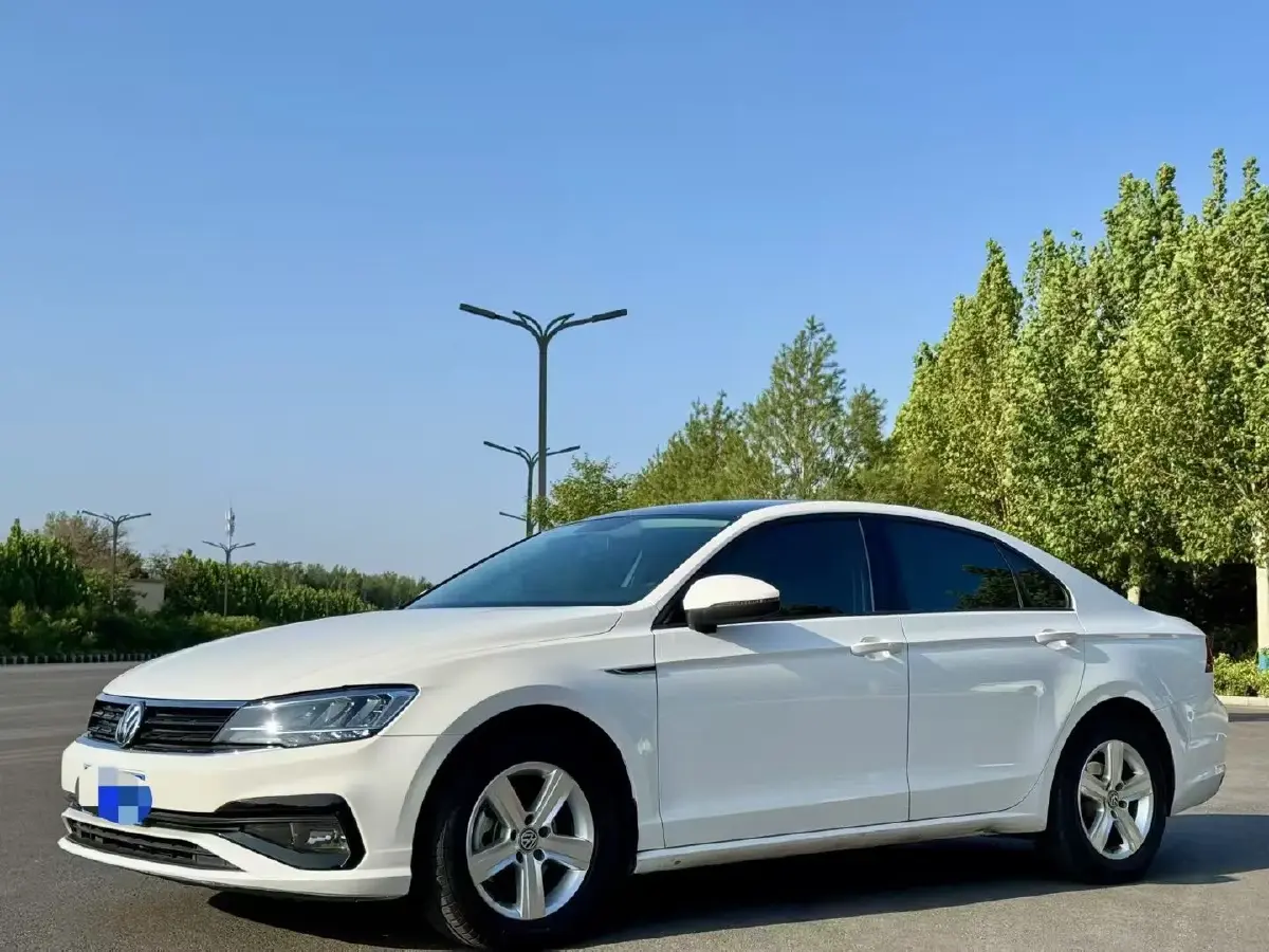 2019 Volkswagen Lamando 1.4T 131HP L4 7DCT
