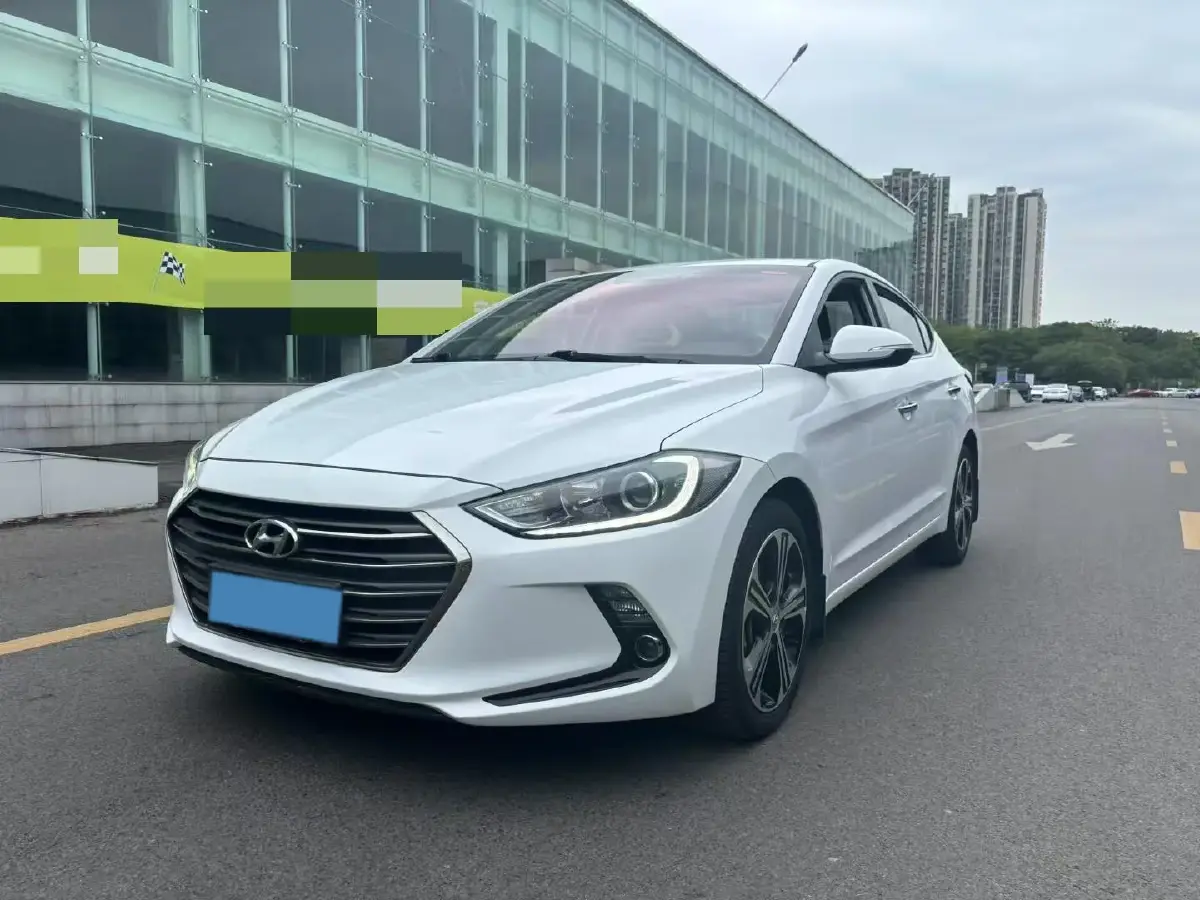 2018 Hyundai Elantra 1.4T 130HP L4 7DCT