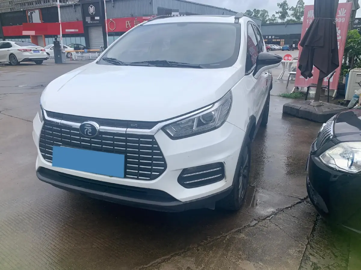 2018 BYD Yuan BEV 42KWH