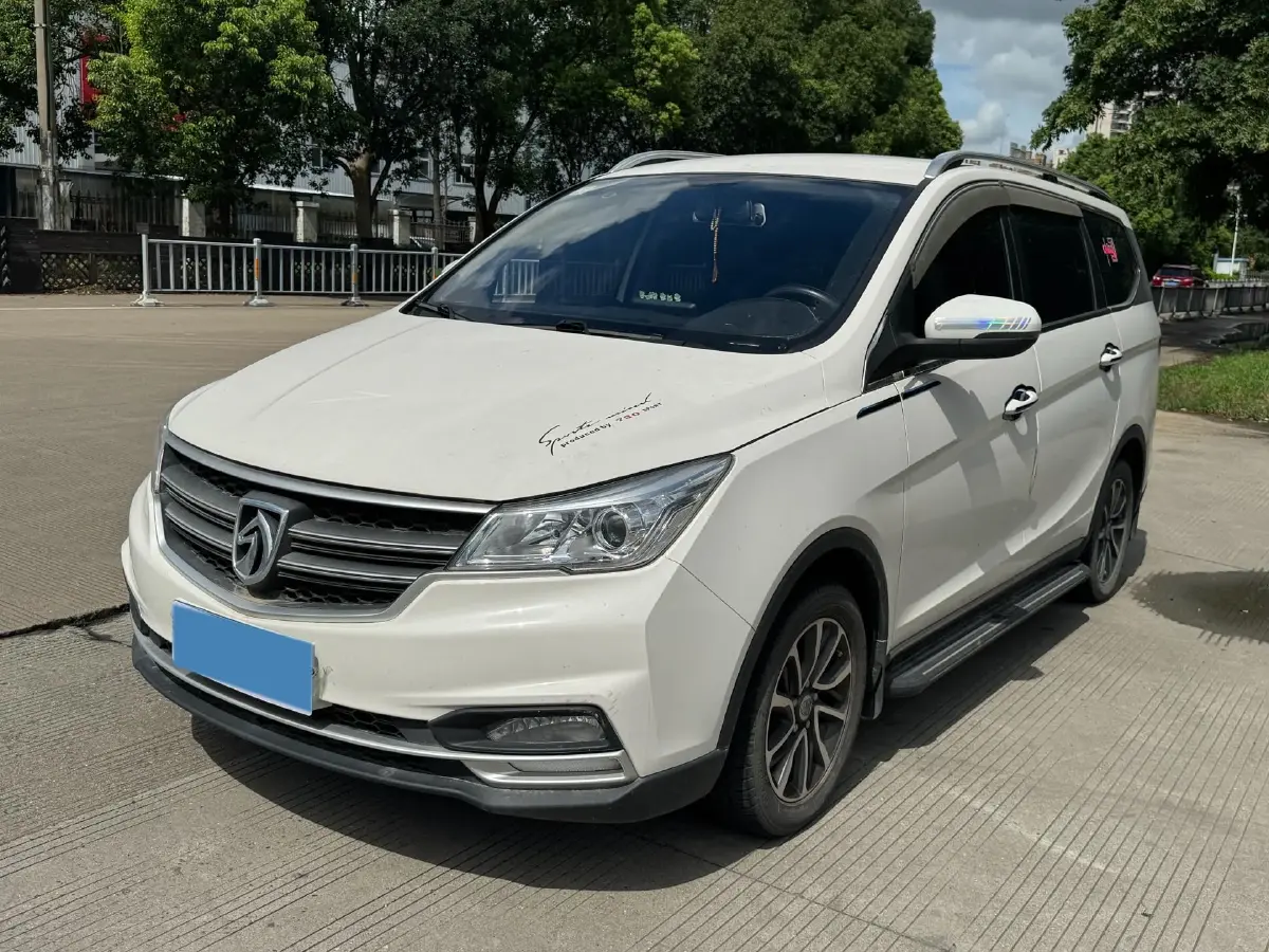 2019 BaoJun 730 1.5L 112HP L4 6MT