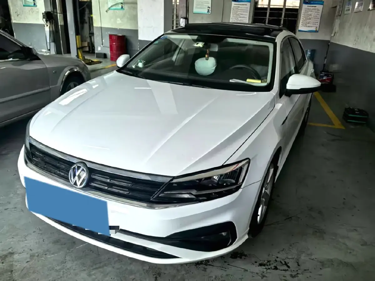 2019 Volkswagen Lamando 1.4T 131HP L4 7DCT