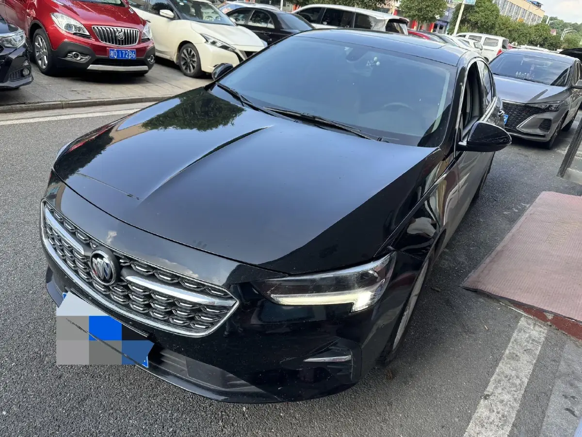 2022 Buick Regal 1.5T 169HP L4 9AT