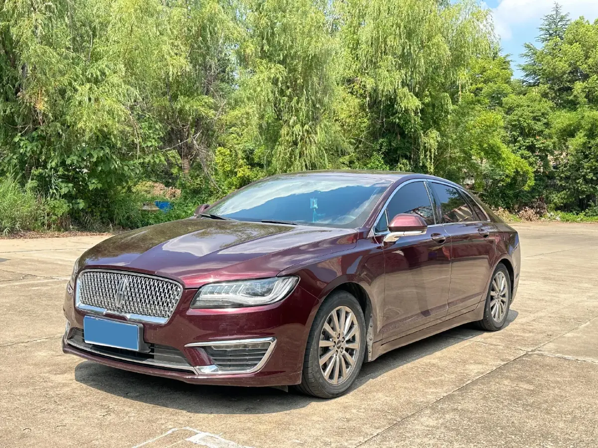 2018 Lincoln MKZ 2.0T 203HP L4 6AT