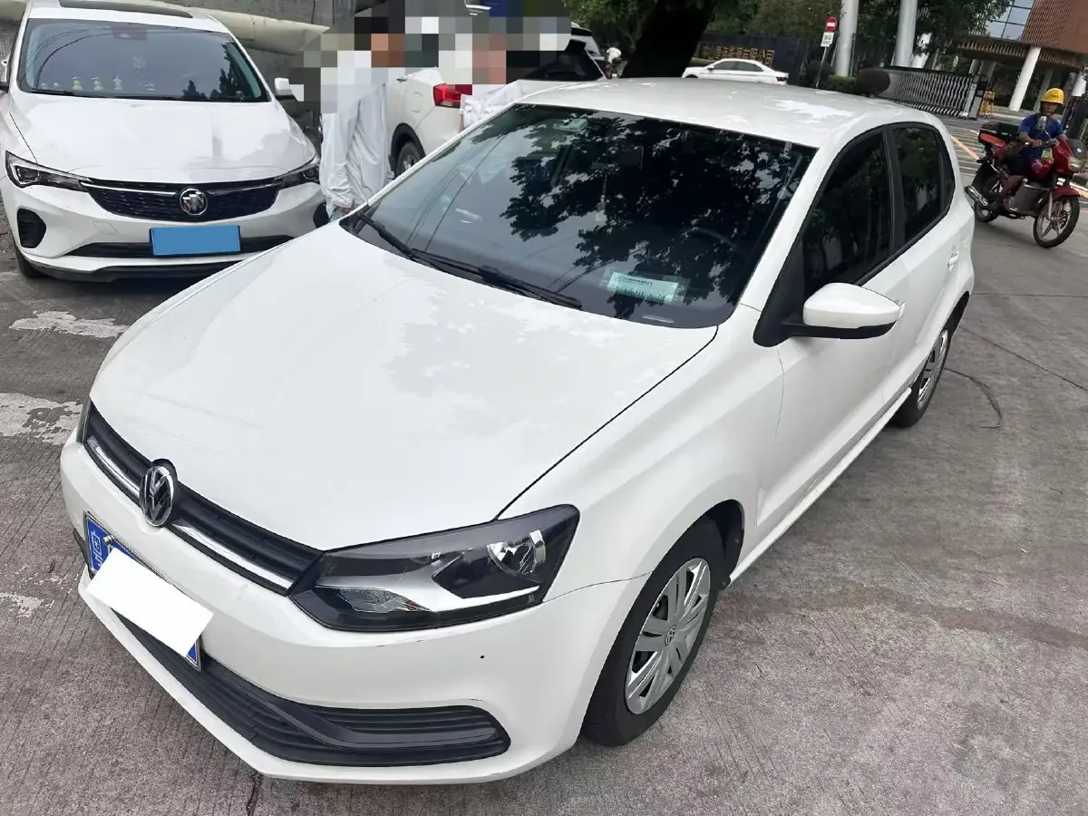 2018 Volkswagen Polo 1.5L 110HP L4 6AT