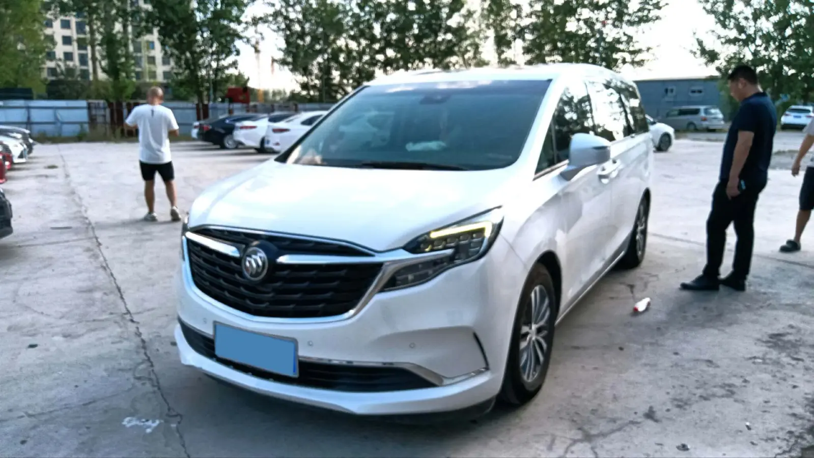 2021 Buick GL8 2.0T 237HP L4 9AT