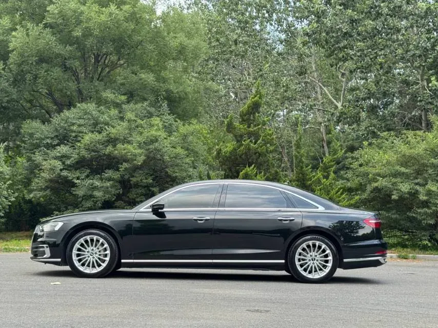 2021 Audi A8 3.0T 286HP V6 8AT,autocango,china used car exporter,china ev exporter,chinese used car exporter,chinese used ev exporter