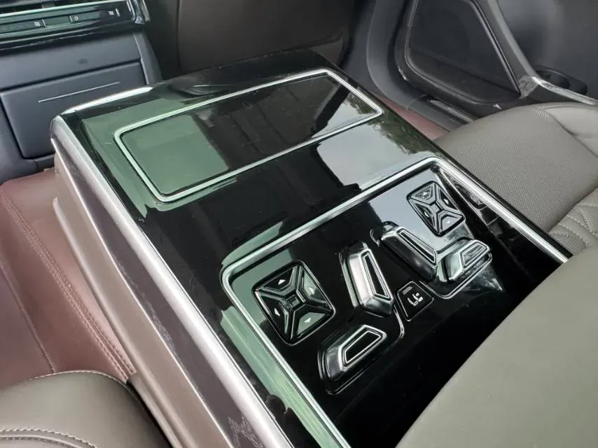 2021 Audi A8 3.0T 286HP V6 8AT,autocango,china used car exporter,china ev exporter,chinese used car exporter,chinese used ev exporter