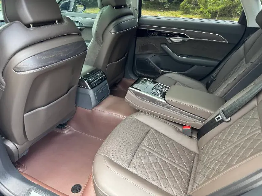 2021 Audi A8 3.0T 286HP V6 8AT,autocango,china used car exporter,china ev exporter,chinese used car exporter,chinese used ev exporter