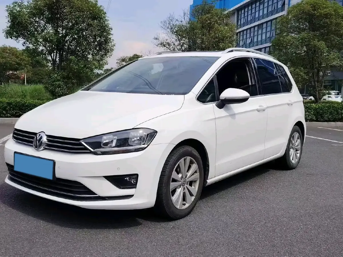 2018 Volkswagen Golf Sportsvan 1.4T 131HP L4 7DCT