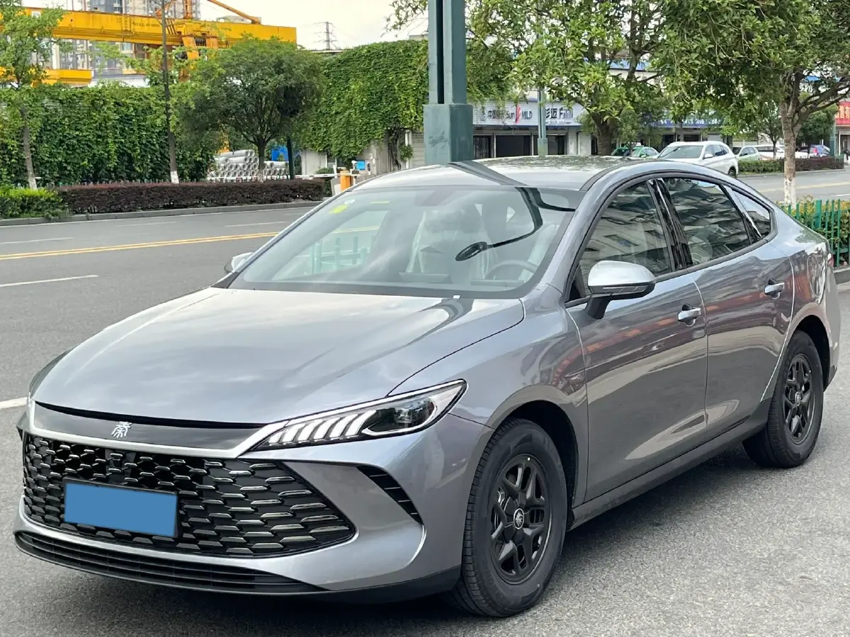 2025 BYD Seal05 DM-i 1.5L 101HP L4 E-CVT PHEV 7.68KWH